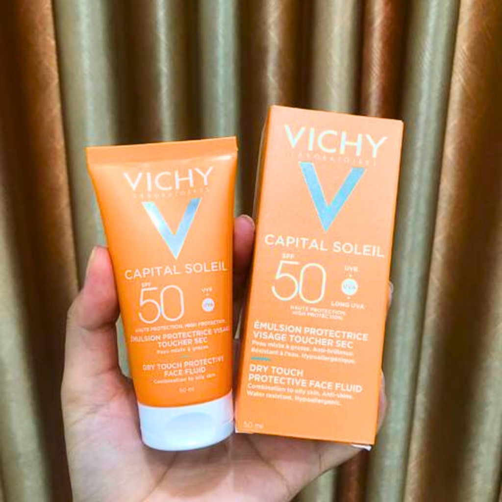 Kem Chống Nắng Vichy Cho Da Dầu Không Nhờn Rít Capical Soleil SPF50+ 50ml