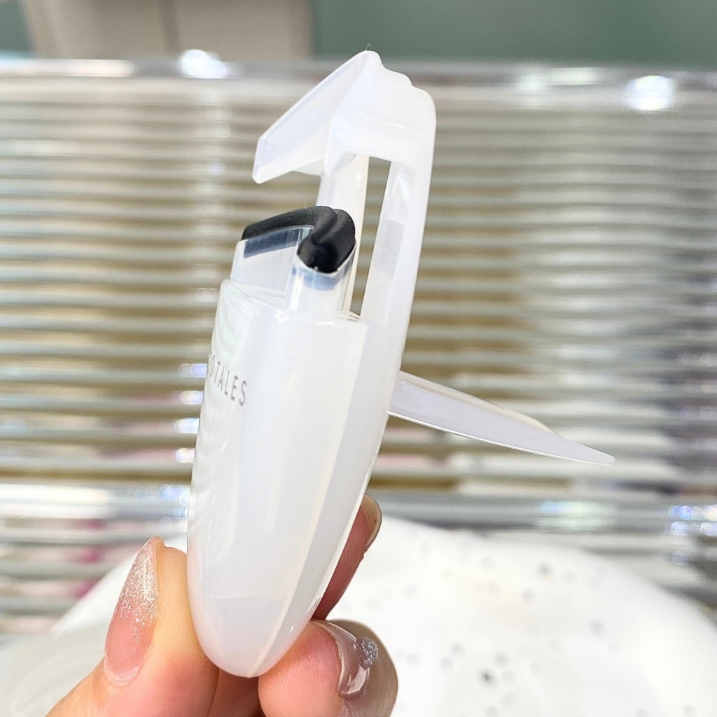 Kẹp Bấm Mi GoGo Tales Thiết Kế Góc Rộng Đệm Silicon Có Rãnh Giúp Mi  Siêu Cong Nhỏ Gọn Tiện Lợi Sunflower GT616