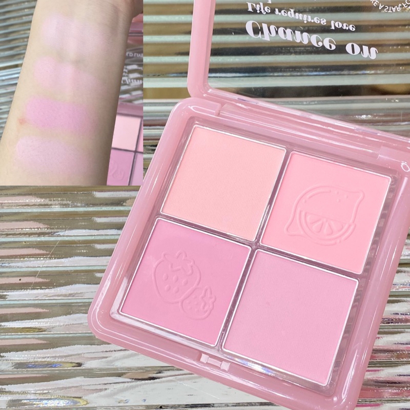 Bảng Phấn Má 4 Ô Hold Live Kết Hợp Dạng Phấn & Kem Tiện Lợi Màu Xinh Xắn Mịn Lâu Trôi Không Thấm Nước Chance On HL707