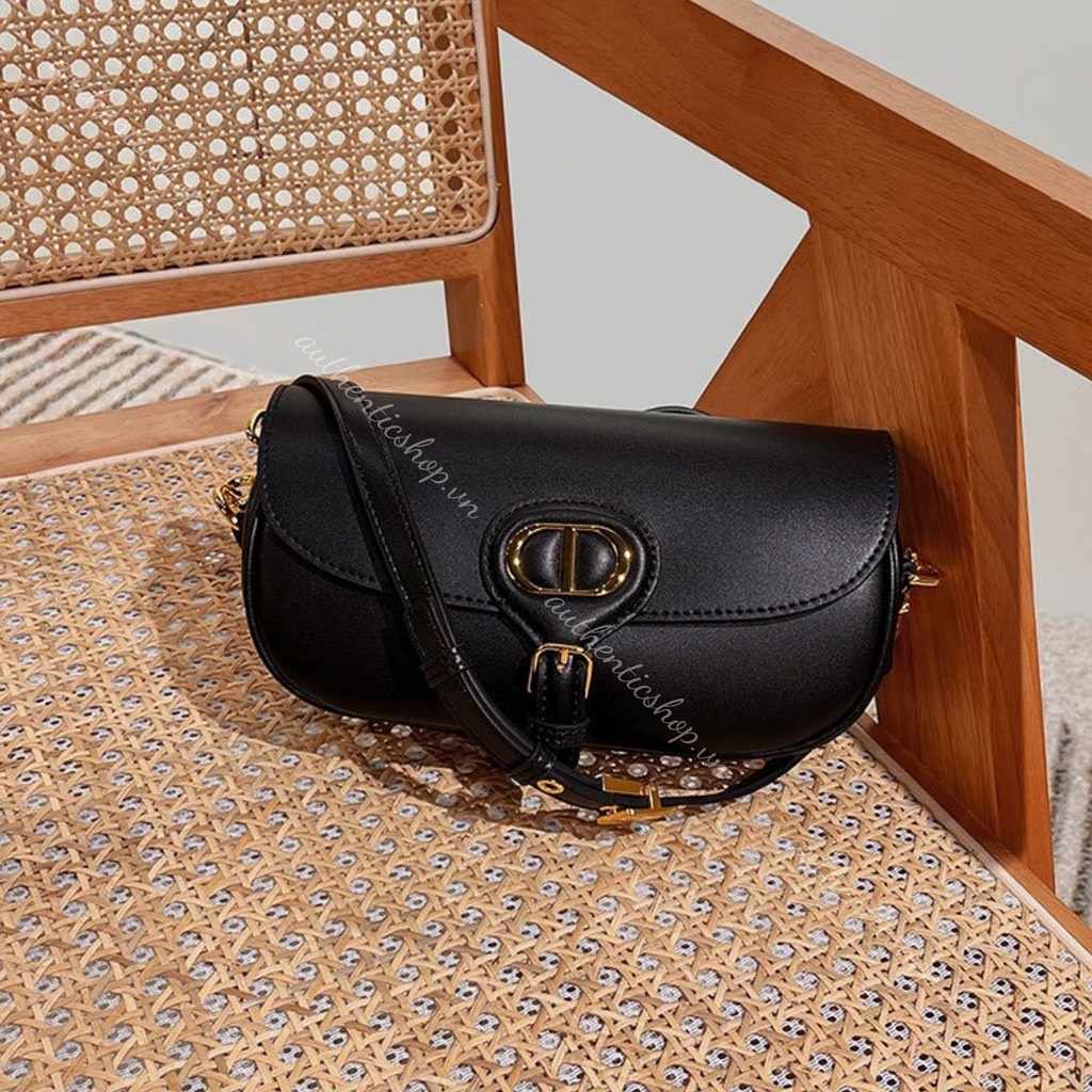 Túi Xách Dior Bobby Bag Bản Remake Hàn Da Bê 22cm