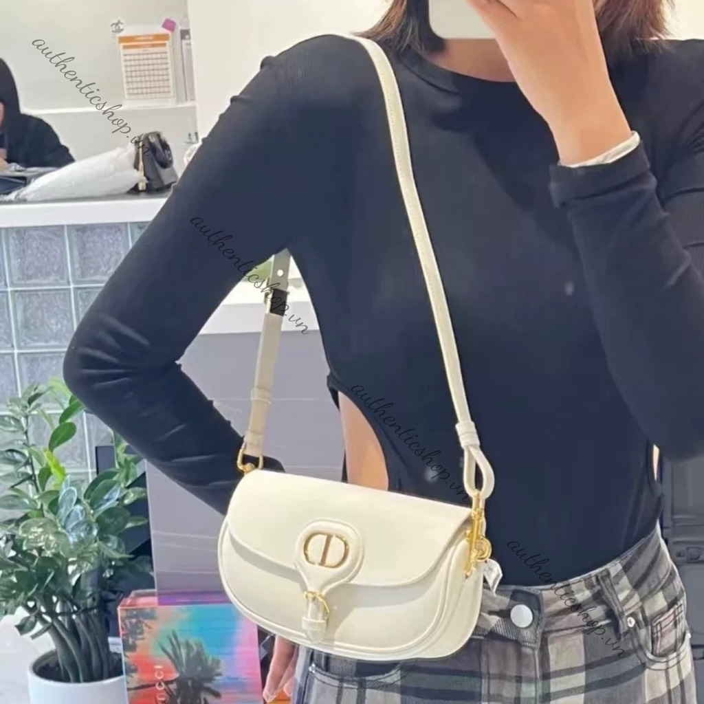 Túi Xách Dior Bobby Bag Bản Remake Hàn Da Bê 22cm