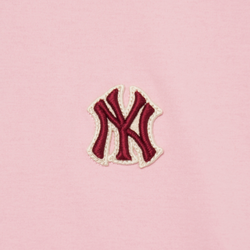 Áo Phông MLB Monogram Logo NY Loang Màu Hồng
