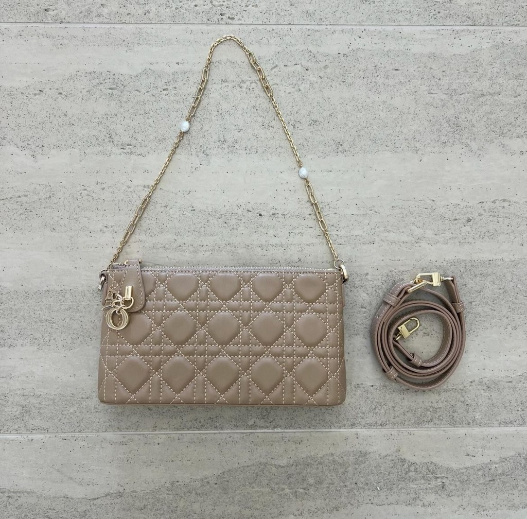 Túi Đeo Vai Miss Dior Mini Midi Bag Da Cừu Size 20cm