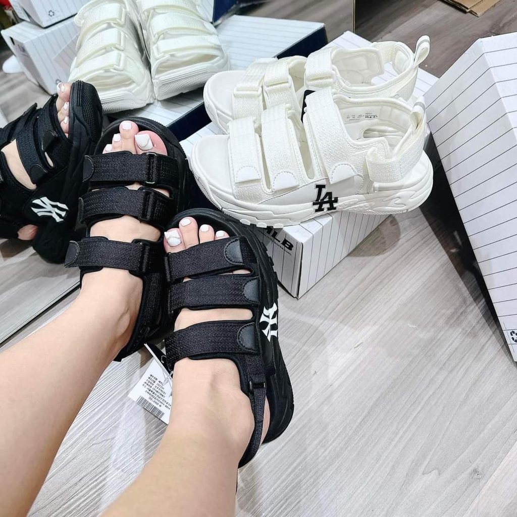 Dép Sandal MLB Triple Logo NY 3ASDCSS33-50BKS Màu Đen