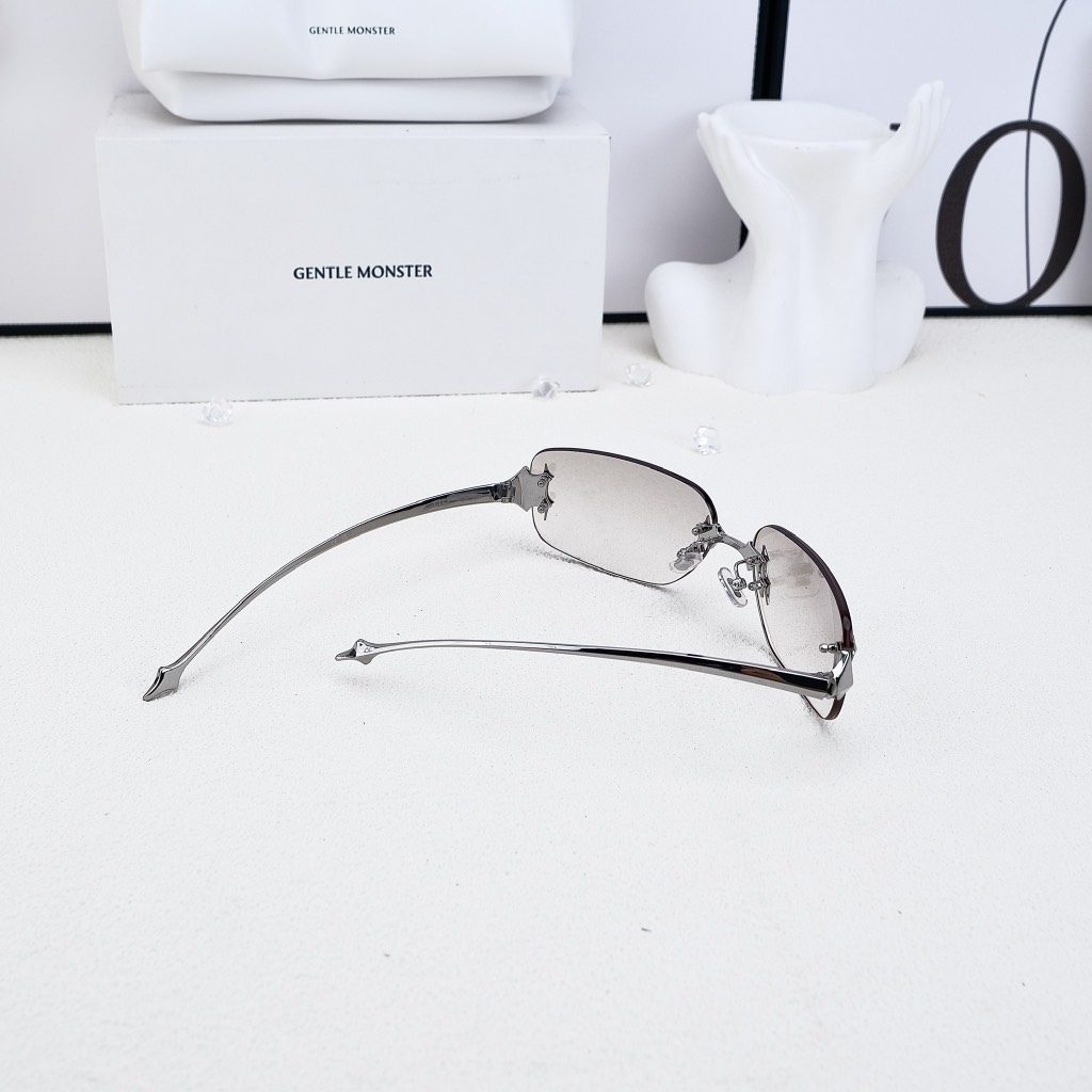 Kính Mát Gentle Monster TTL 02 BRG Màu Xám