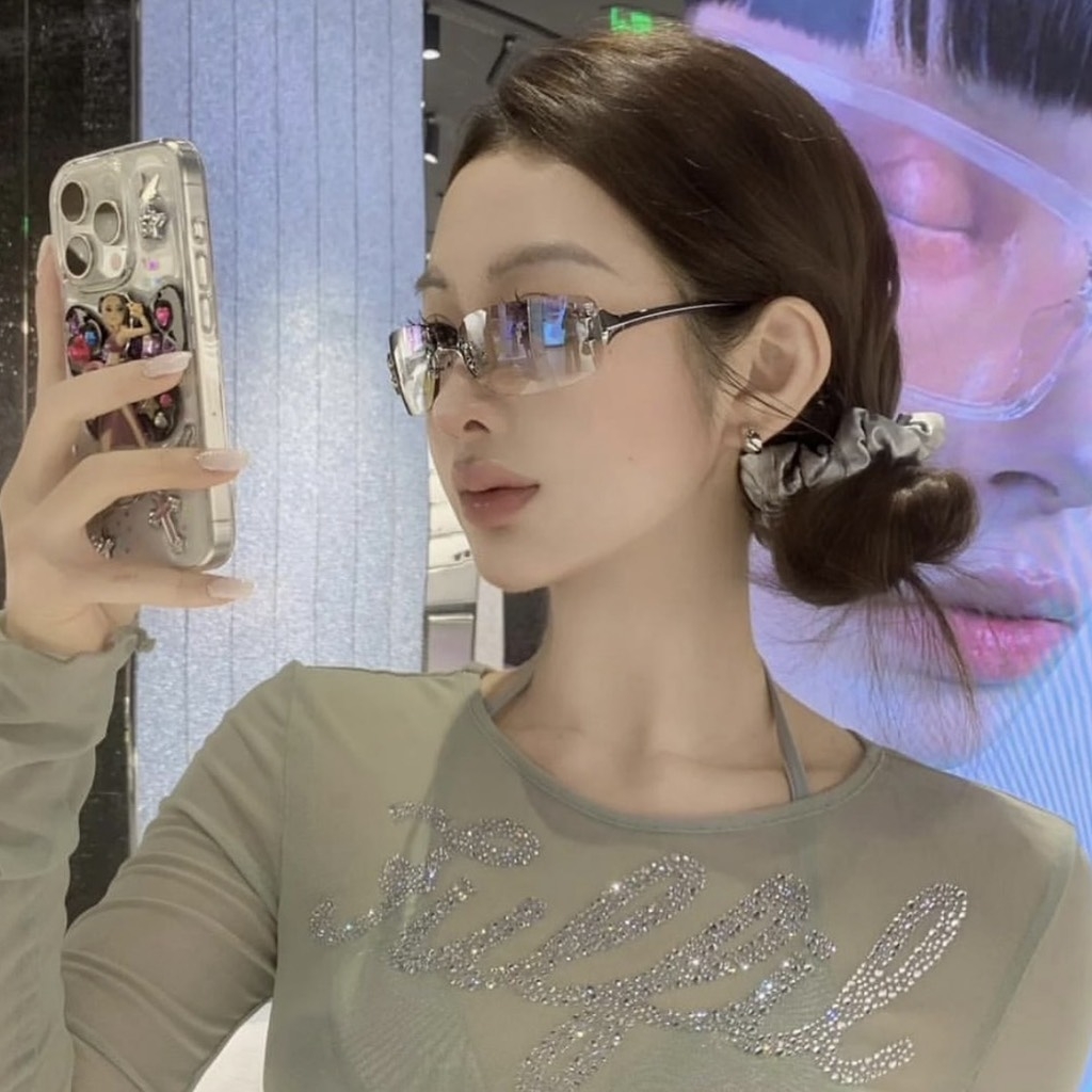 Kính Mát Gentle Monster TTL 02 BRG Màu Xám