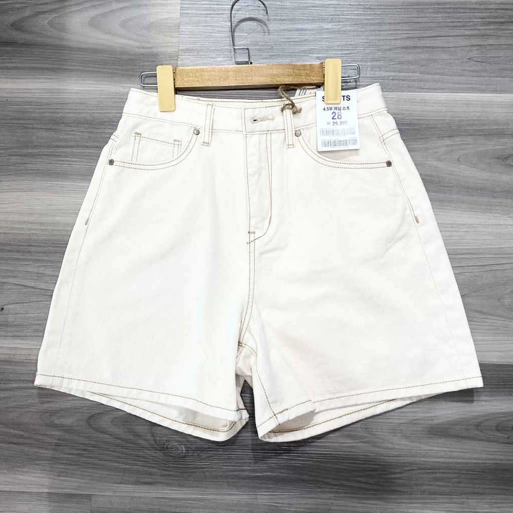 Quần Short Bò Whoau WHTJB2501F Màu Be