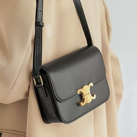 Túi Celine Trompie Teen Remake Hàn Size 18,5 Cm