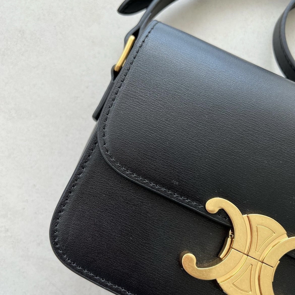 Túi Celine Trompie Teen Remake Hàn Size 18,5 Cm