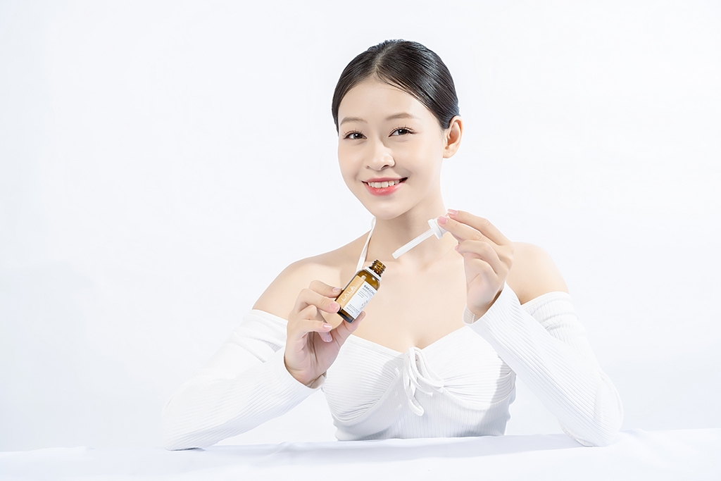 Bakuchiol Ampoule+ LALA 30ML - Retinol thiên nhiên dành cho da nhạy cảm (Bakuchiol 1%)