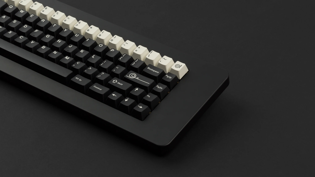 Bộ keycap GMK Black Snail (Cherry Profile / ABS Double-shot)