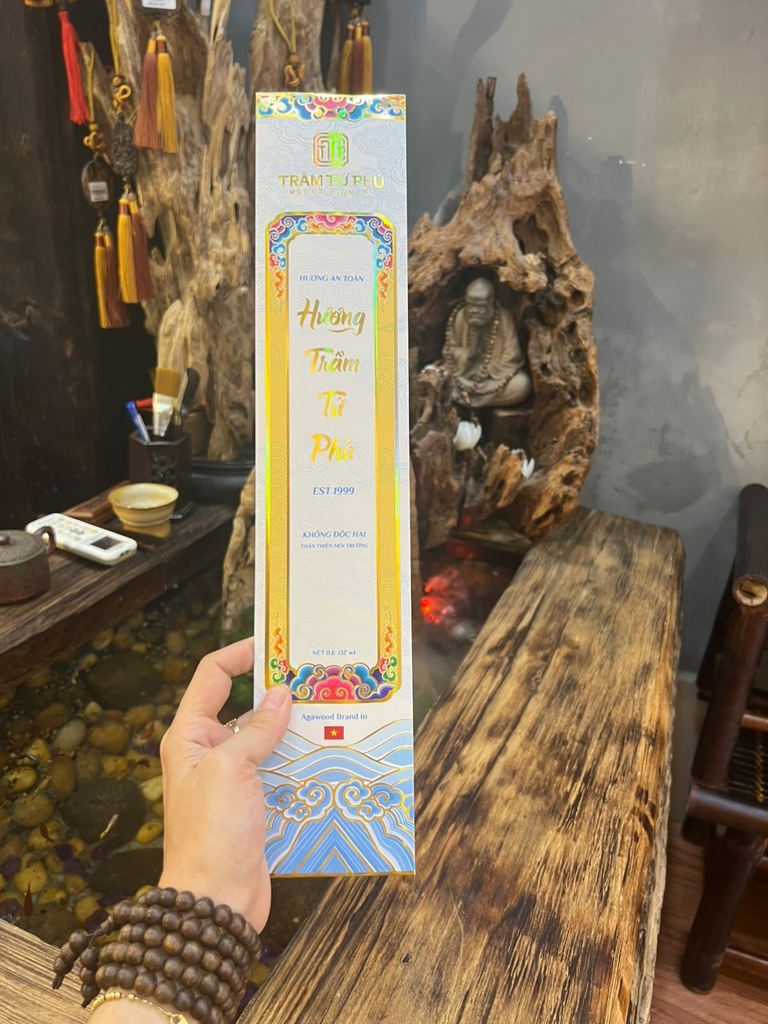 TRẦM HƯƠNG - HƯƠNG TRẦM TỨ PHỦ 7 MÀU