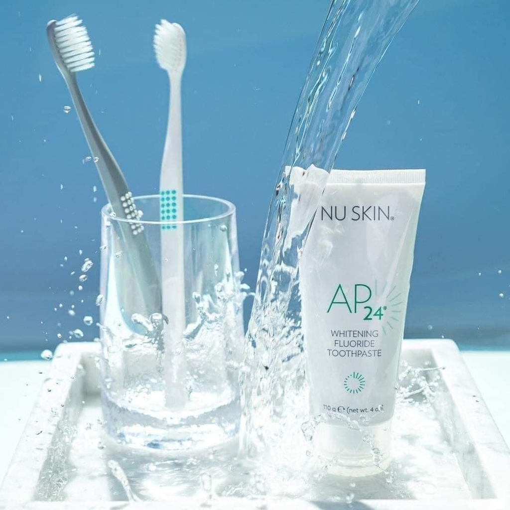 Kem đánh răng trắng sáng AP24 Nuskin Whitening Fluoride Toothpaste 110g
