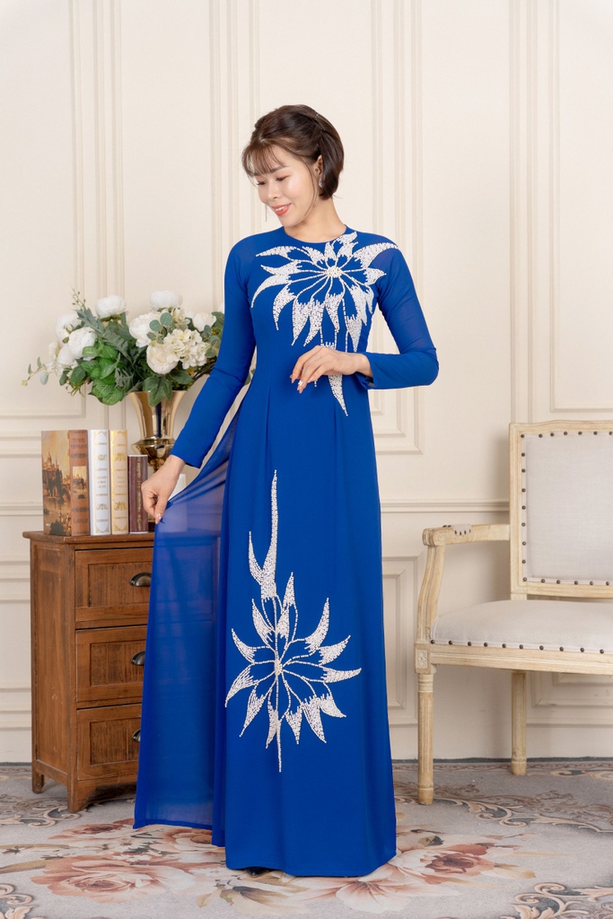 Áo dài kết hoa hạt trai cổ tròn vải Chifon