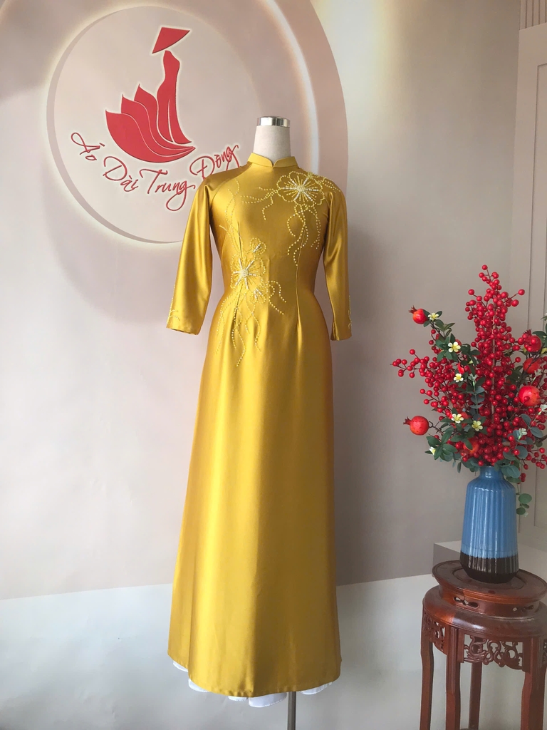 Áo dài chất vải Ruby cao cấp, đính kết họa tiết thủ công /Áo Dài Trung Đồng