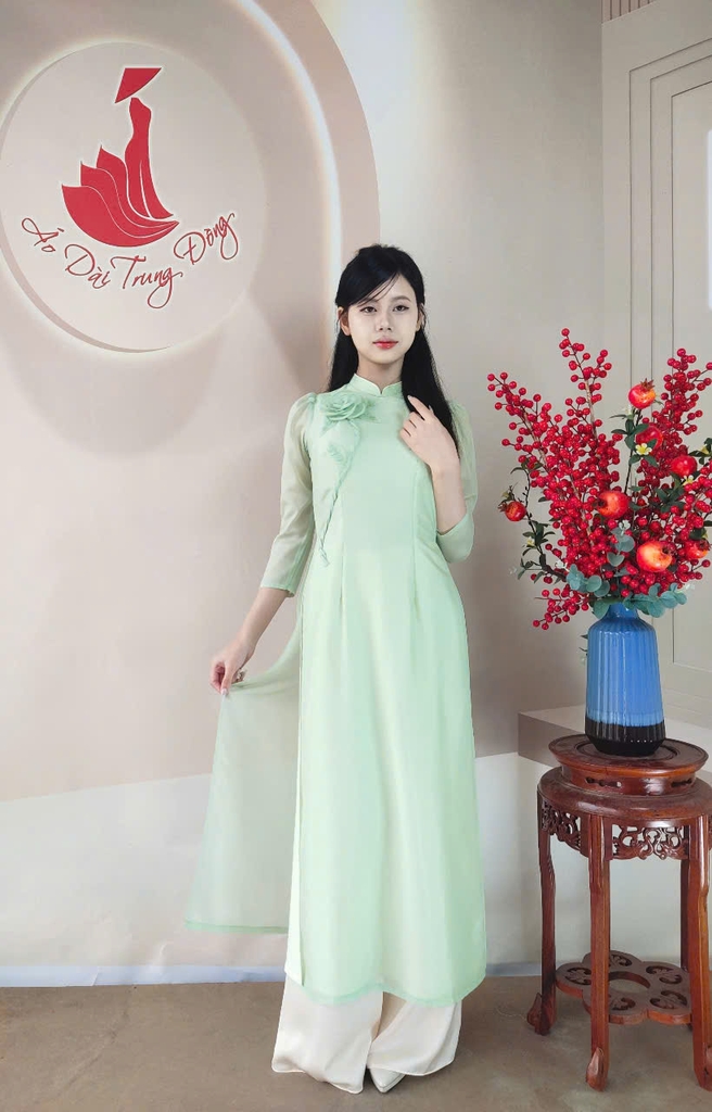 Set Áo dài cách tân tơ óng kết 1 bông hoa/ Áo dài Trung Đồng