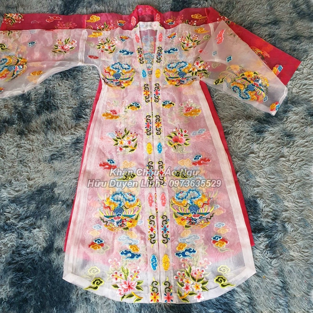 Áo hầu đồng Cô Bơ - hầu giá các Thánh Cô họa tiết thêu tay chỉ ngũ sắc cực đẹp