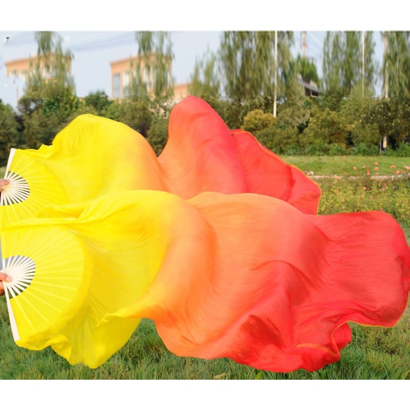 Quạt múa dài 3 màu tua dài cực mềm mại và đẹp