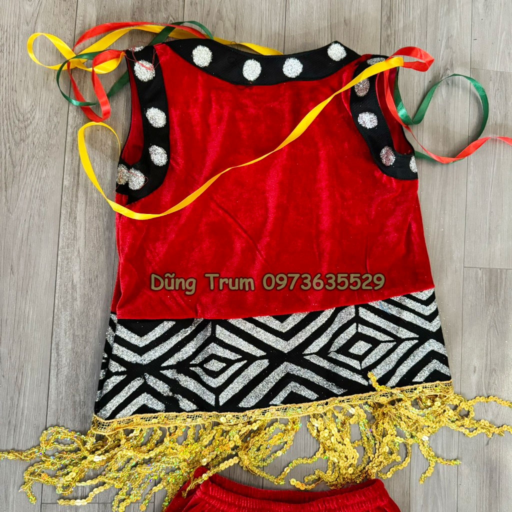 Trang phục Tây Nguyên trẻ em hóa trang dân tộc Tây Nguyên