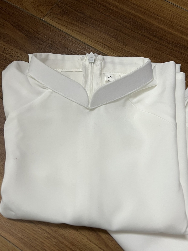 Trang phục áo dài Kỷ Yếu mầm non cho cả bé trai và bé gái