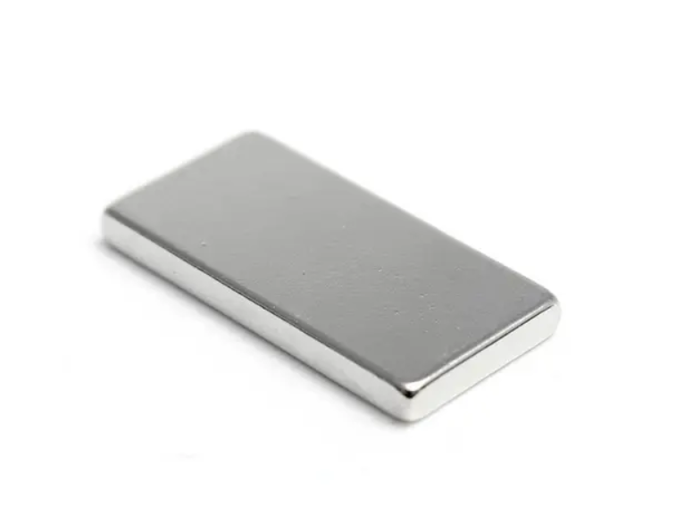 Nam châm đất hiếm 20x10x5MM