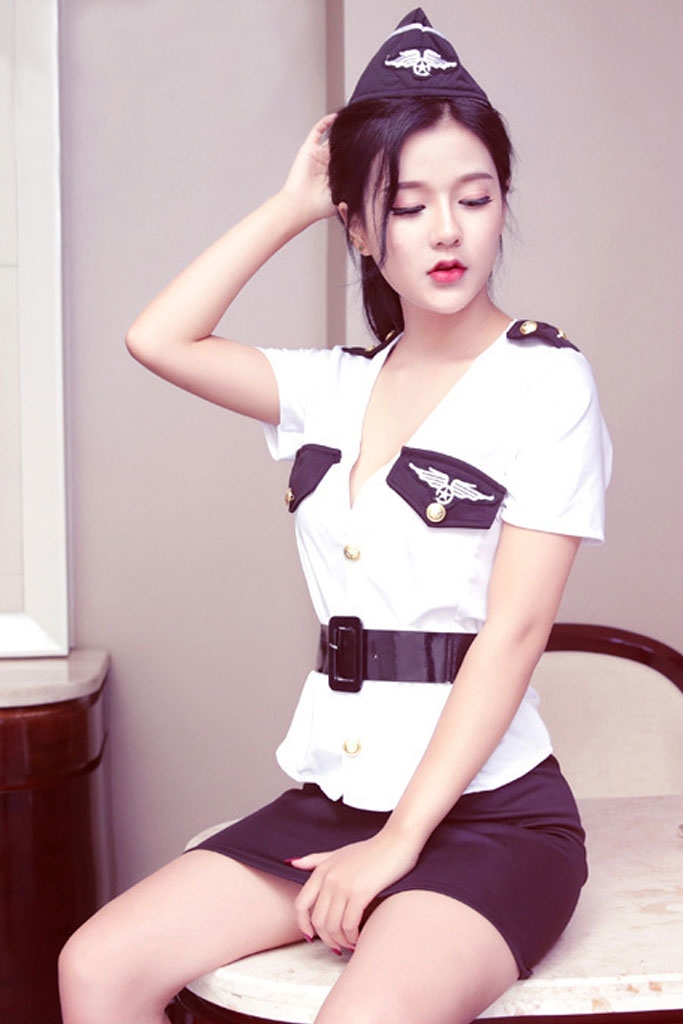 SMS124 - Cosplay nữ cảnh sát áo sơ mi với đai lưng mix váy cực ngắn