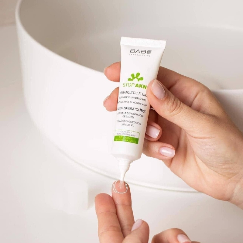 Kem dưỡng Babe Stop AKN Mattifying Moisturiser - Giảm mụn, kiềm dầu