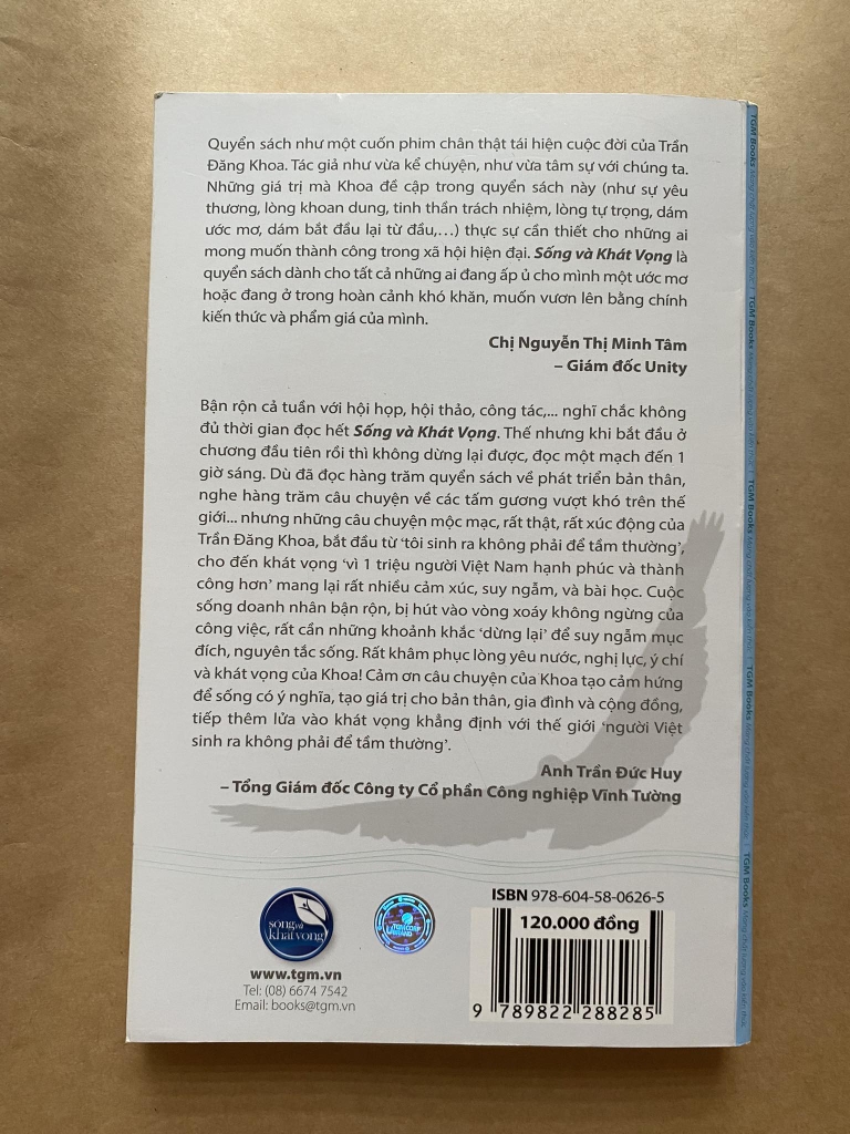 Sống và khát vọng