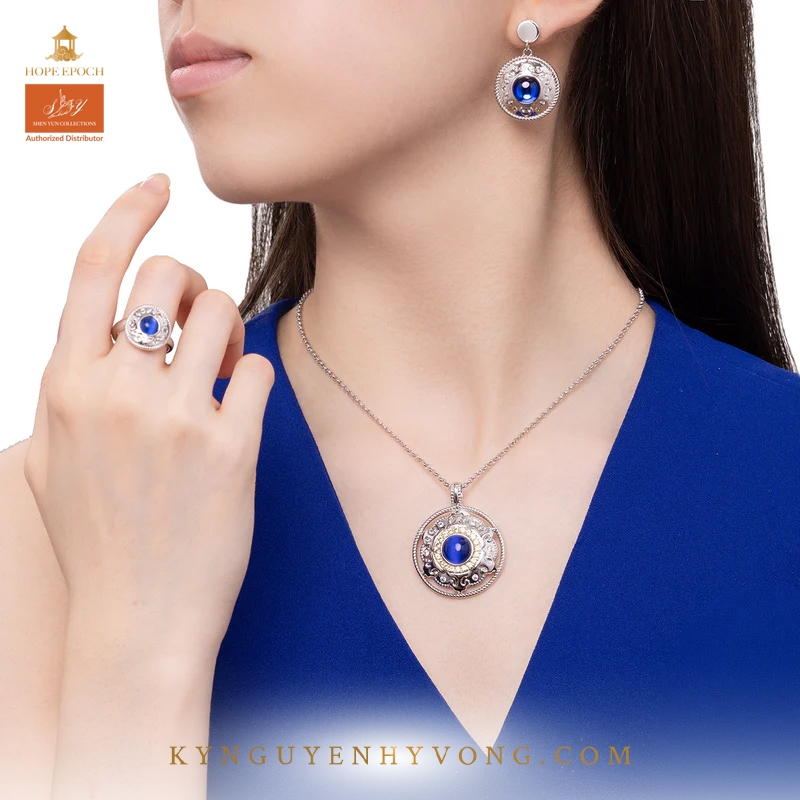 Dây chuyền (Mongolian Celebration) - Màu xanh