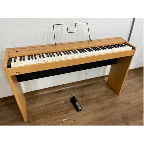 Đàn Piano Roland F90