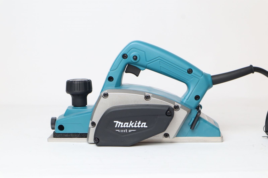 Máy bào gỗ Makita M1902B (82mm)