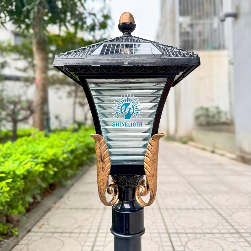 Đèn nấm sân vườn năng lượng mặt trời SLNSV18MT