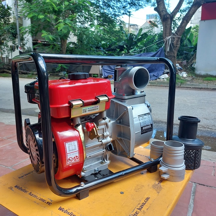 Máy Bơm Nước Chạy Dầu Hakuda 7HP HKD80