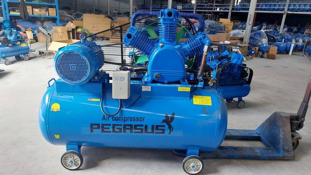 Máy Nén Khí Dây Đai Pegasus 20HP 330L TM-W-2.0/12.5-330L