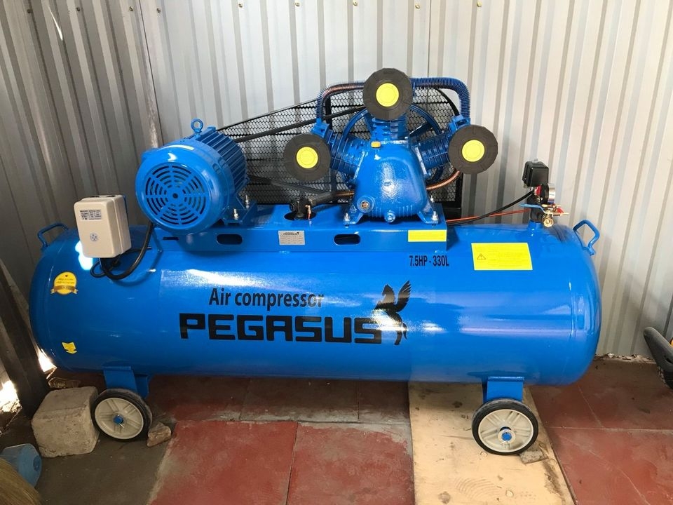 Máy Nén Khí Dây Đai Pegasus 7.5HP 330L TM-W-0.67/12.5-330L