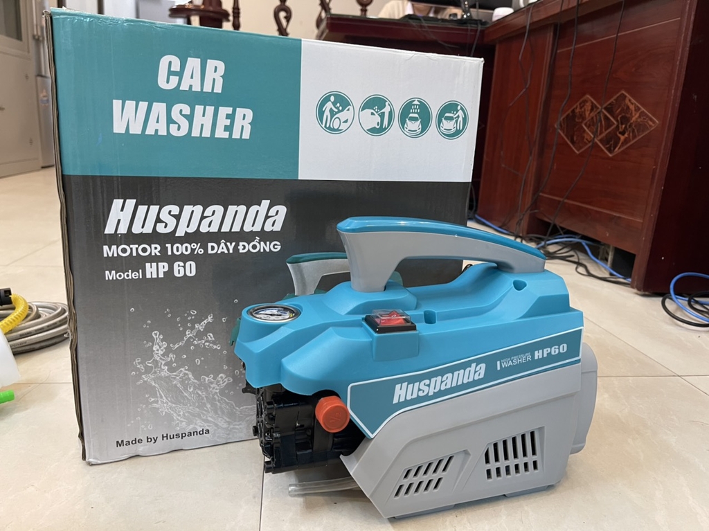 Máy Rửa Xe Huspanda 1800W HP 60