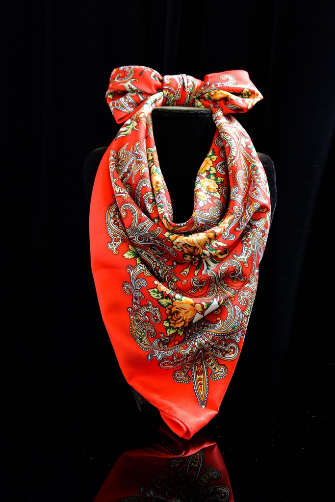 Khăn lụa quàng cổ V1100 đỏ