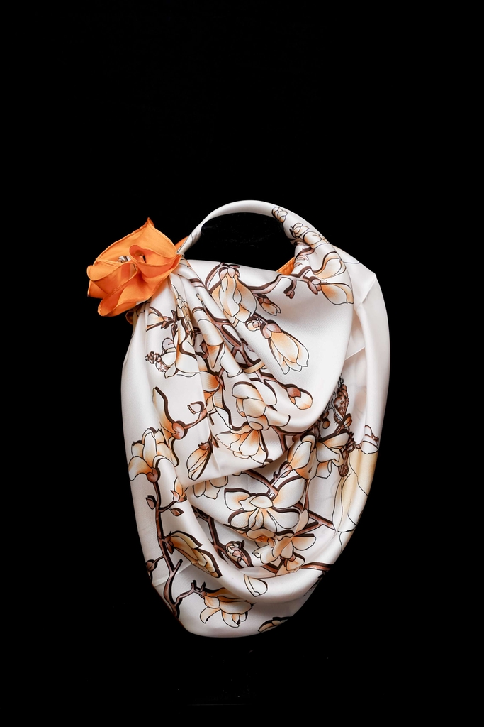 khăn quàng cổ silk 920