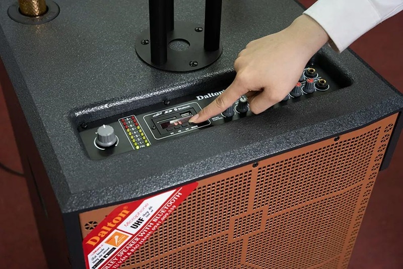 Loa Nhạc Sống DALTON LP-110F