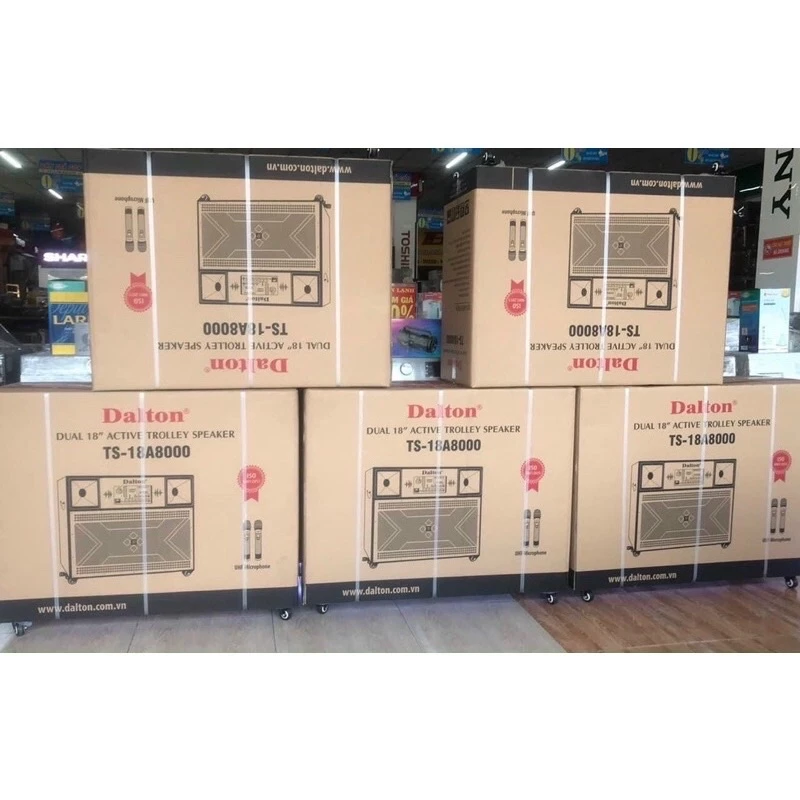 Loa kéo Dalton TS-18A8000, Loa Công suất lớn 3000W, kèm 2 micro - Hàng Chính Hãng