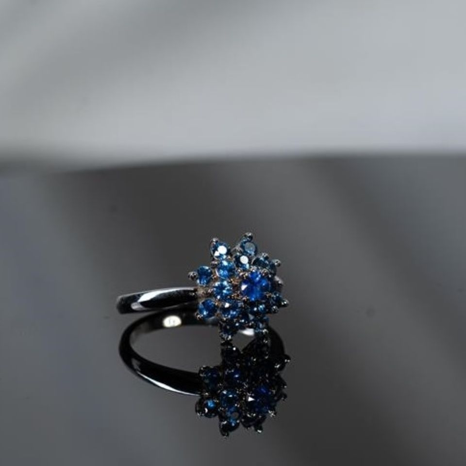 Nhẫn Đính Đá Sapphire