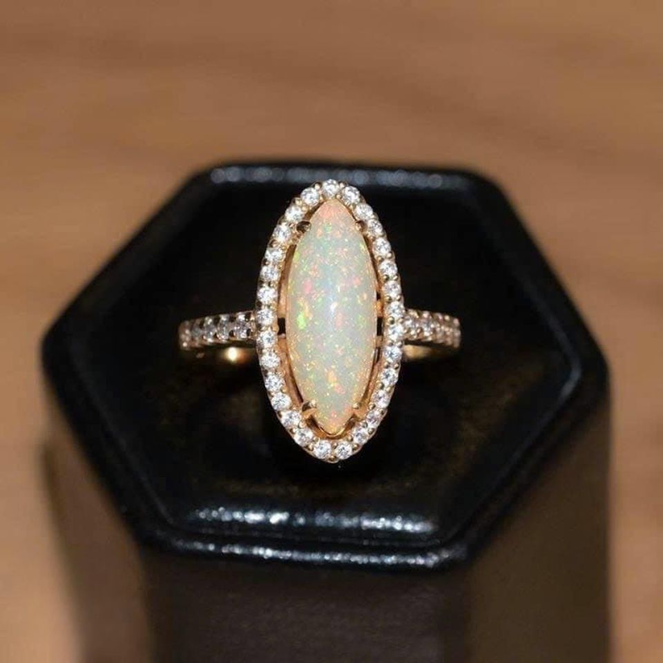 Nhẫn Opal Hạt Thóc