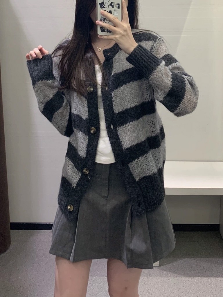 ÁO LEN CARDIGAN PHỐI KẺ ZRRR SẴN