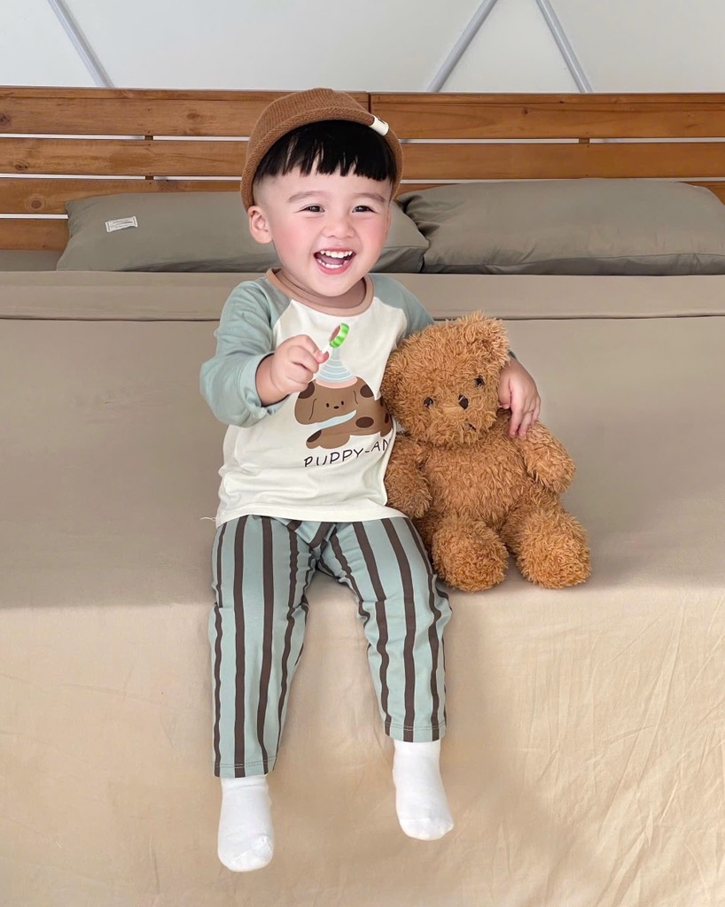 SET 2 BỘ DÀI CHÓ MK QUẦN KẺ SỌC BÉ TRAI