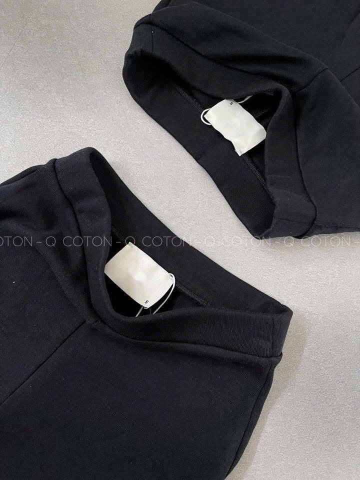 COMBO 2 QUẦN ĐÙI GYM ÔM SÁT NỮ(XẢ 49k)