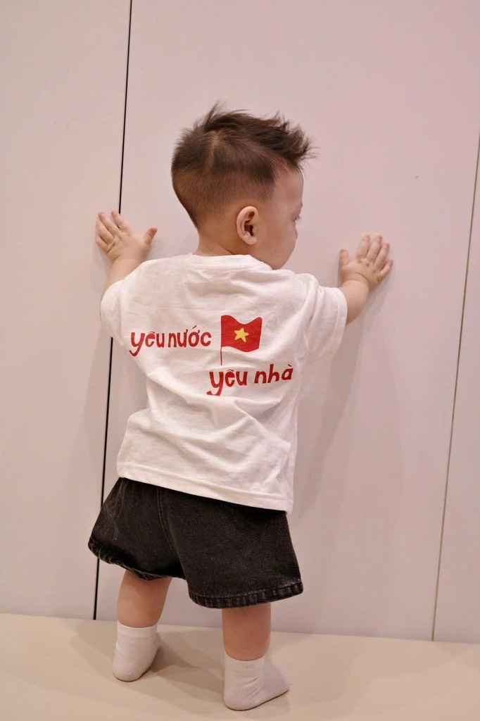 SET BỘ YÊU NƯỚC YÊU NHÀ MIX SOOC BÉ TRAI