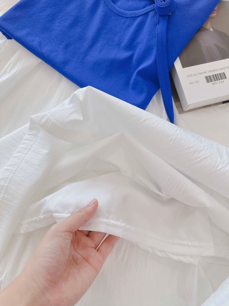 SET ÁO XANH HOA TẾT MIX CV HAI LỚP NỮ