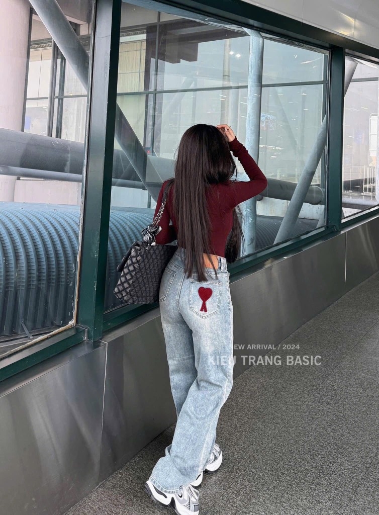 ÁO ZIP LÓT LÔNG CỔ TRÒN ĐỎ ĐÔ NỮ THU ĐÔNG SẴN