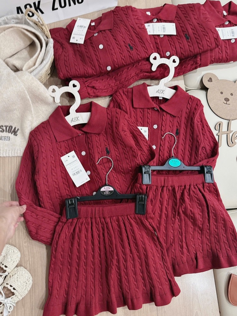 SET LEN DỆT THÊU NGỰA – MÀU ĐỎ ĐÔ BÉ GÁI