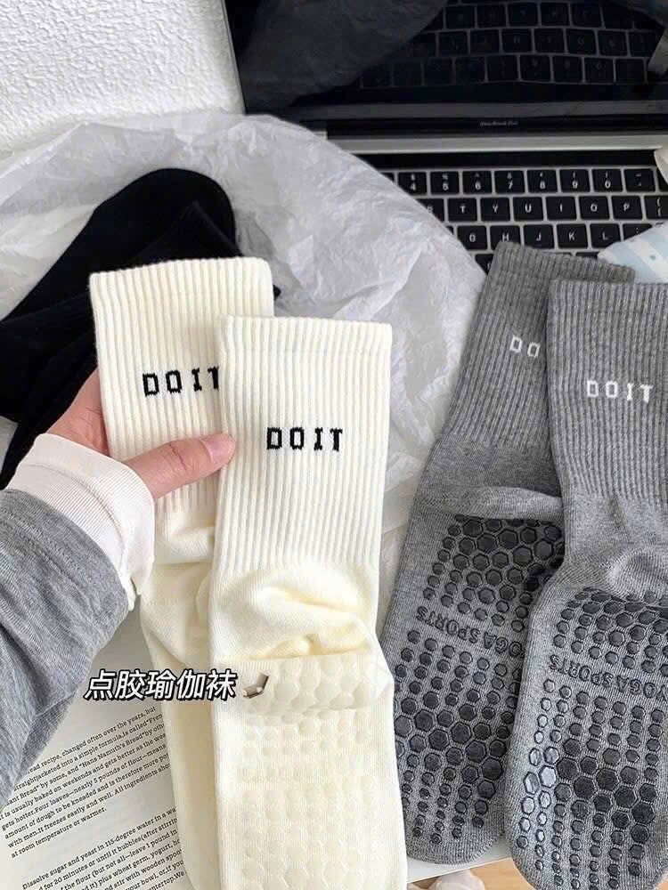 ĐỒ LÓT - SET 7 ĐÔI TẤT THỂ THAO CHỐNG TRƠN NỮ